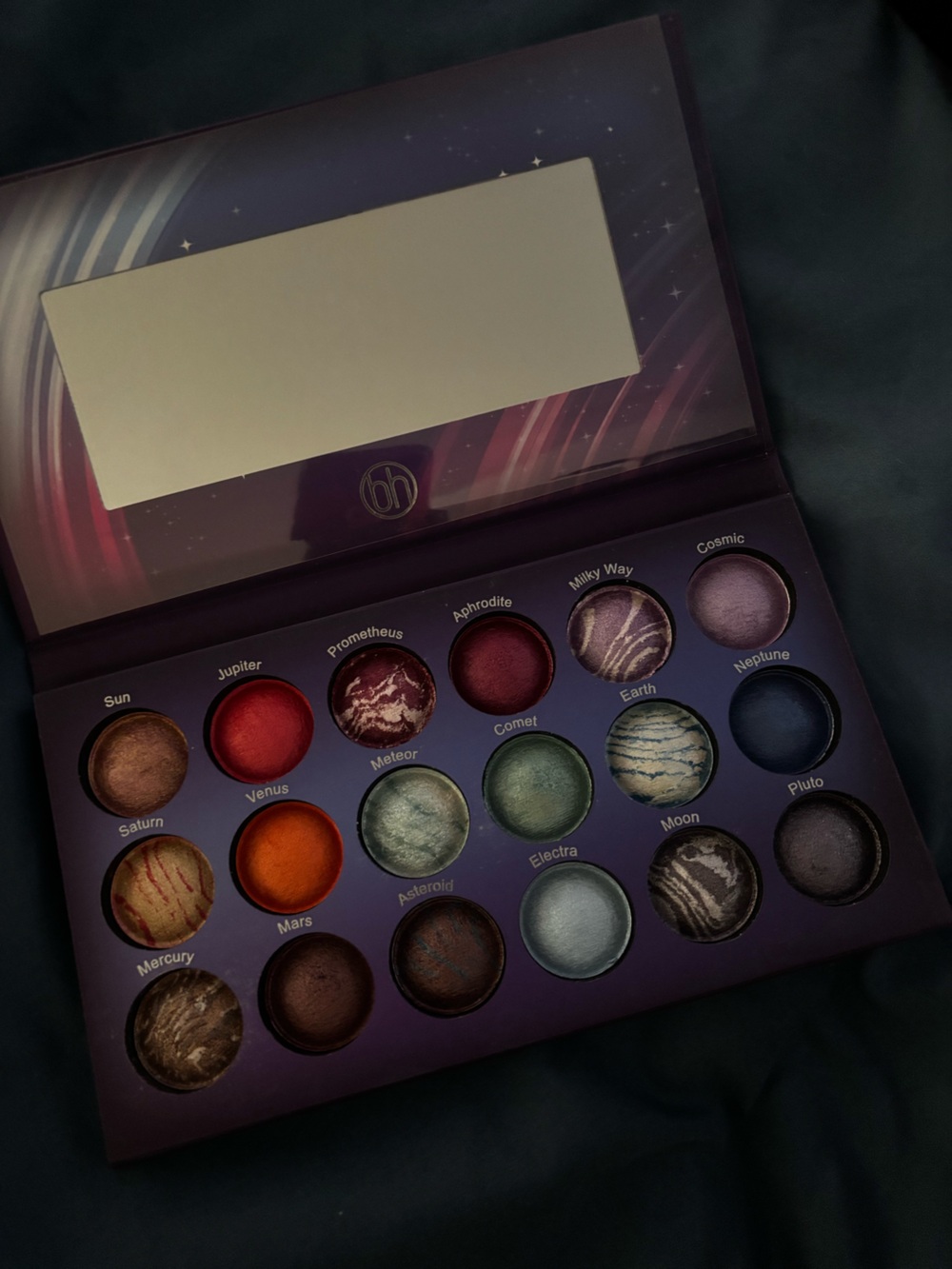 Galaxy By BH Cosmetics  Purple Eyeshadow Palette new in box
